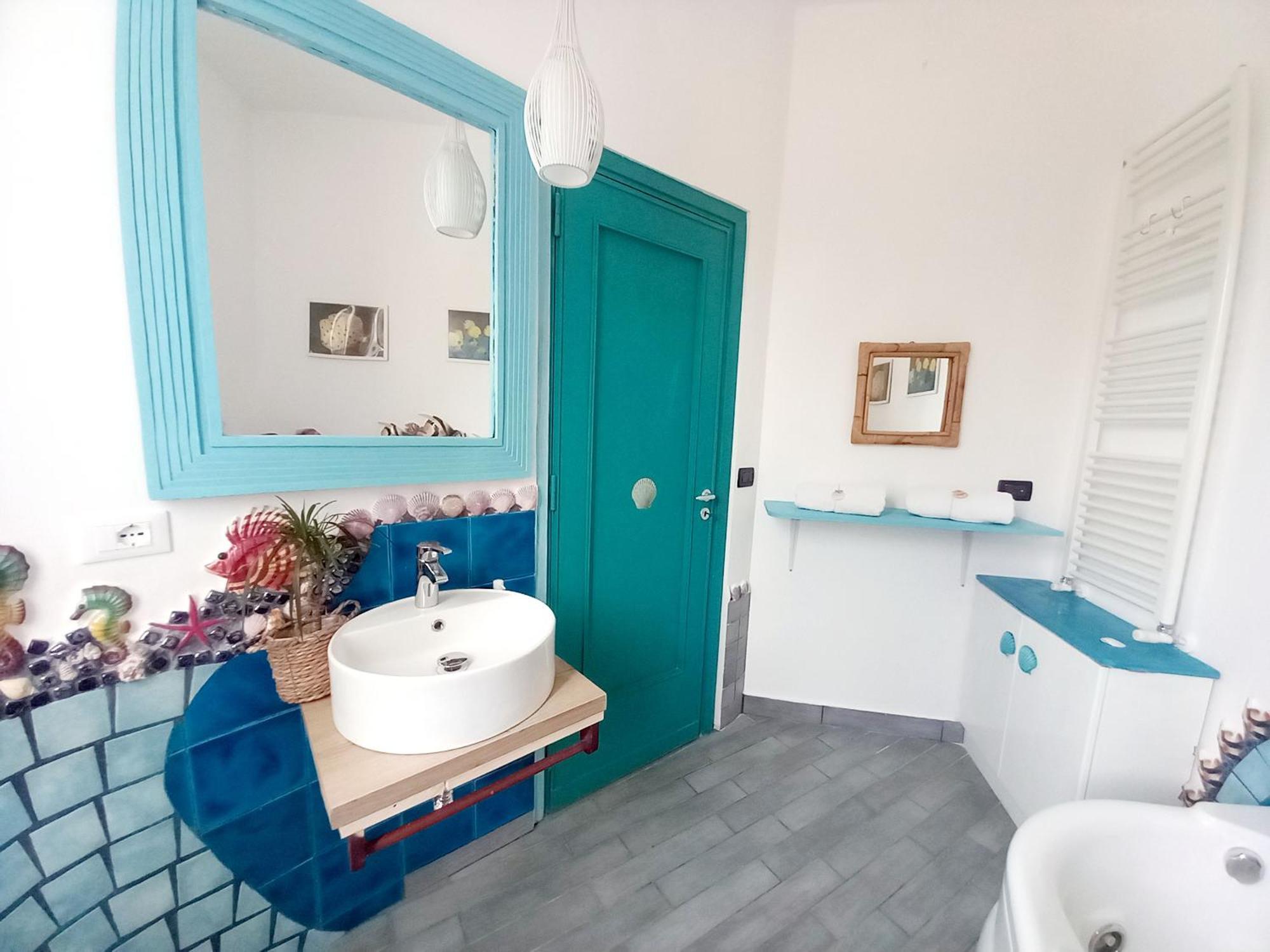 Terraces & Jacuzzi Apartment Mondello